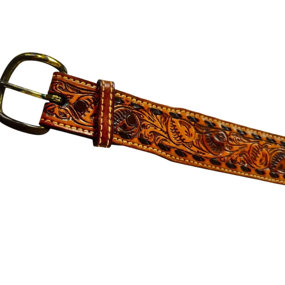 Dundee Full Grain Cowhide Leather Belt GREG‎ Size 32 Embossed Gold Buckle 429B